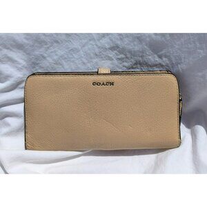 Coach Bifold Pebbled Leather Long Slim Wallet Clutch Beige